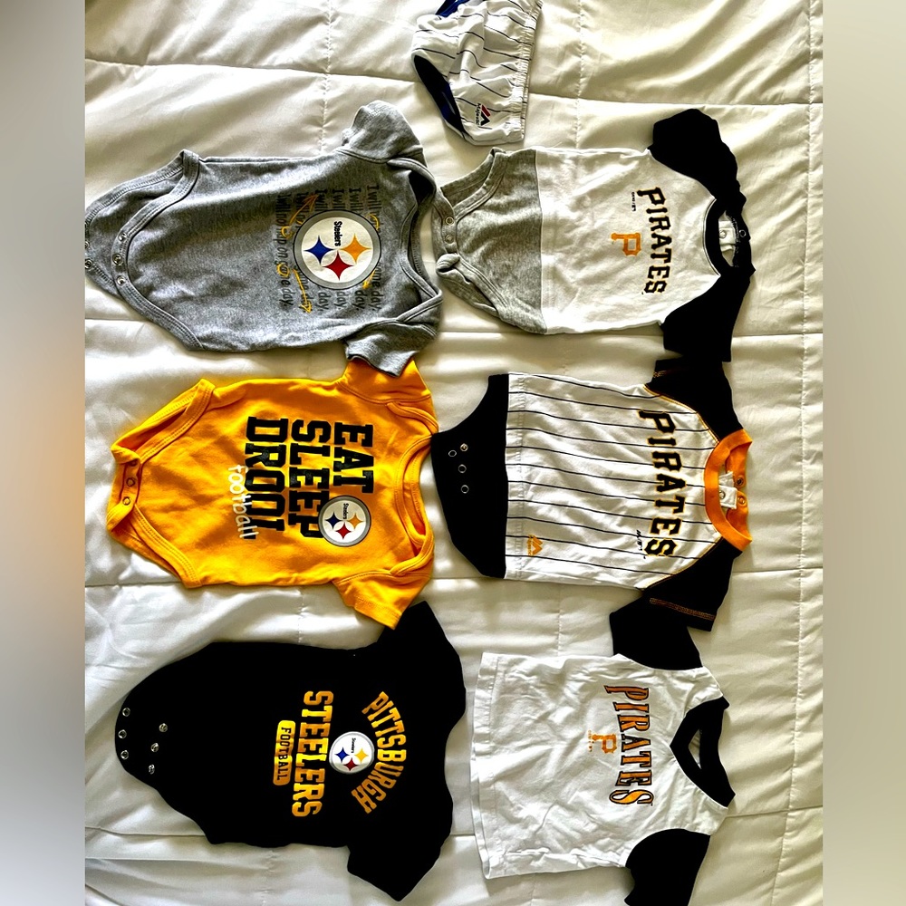 Pittsburgh Pirates & Steelers onesies/shirt.  MLB & NFL